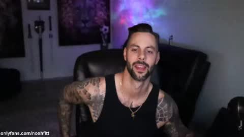 Snapshot of noahfitt chatting on 17, 7, 2026 Noah Fitt online show from 17, 7, 2026