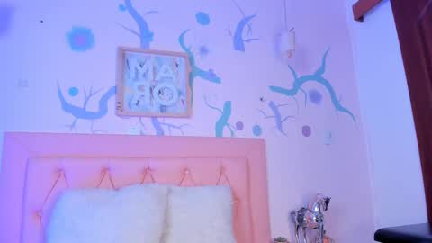 noahperezz online show from 9, 11, 2025