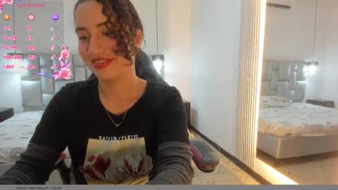 NOA MALAK online show from 19, 2, 2026