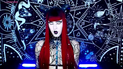 caroline online show from 26, 9, 2025