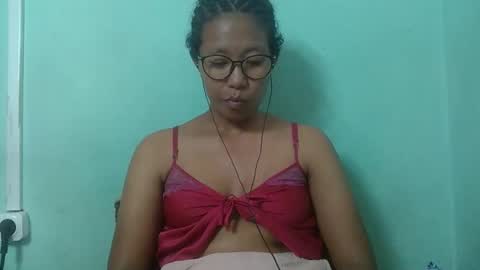 noella711128 online show from 17, 12, 2025