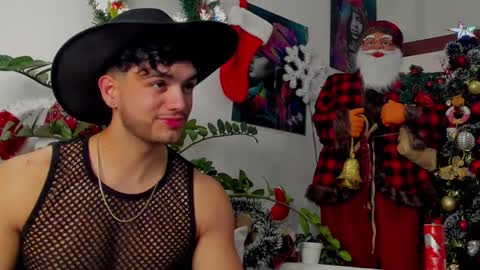 Snapshot of noha_miler chatting on 13, 12, 2024 kevin online show from 13, 12, 2024