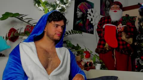 Snapshot of noha_miler chatting on 15, 12, 2024 kevin online show from 15, 12, 2024