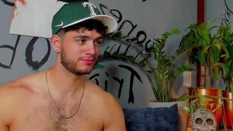 Snapshot of noha_miler chatting on 14, 2, 2025 kevin online show from 14, 2, 2025