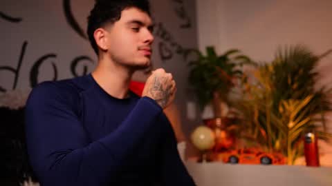 Snapshot of noha_miler chatting on 18, 9, 2025 kevin online show from 18, 9, 2025