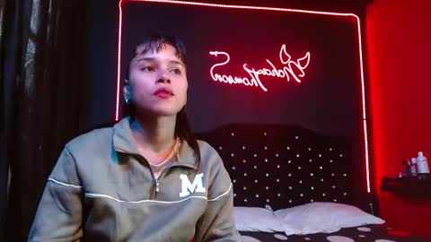 Noha Thomson online show from 17, 12, 2025