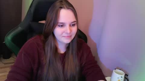 noir_ember_ online show from 5, 11, 2025