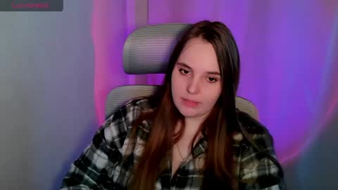 noir_ember_ online show from 9, 5, 2026