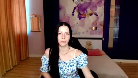 NoirDiva online show from 25, 6, 2026