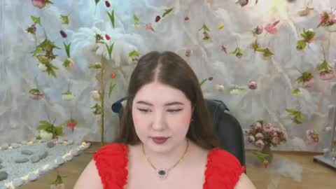 Snapshot of noirwhisper chatting on 24, 6, 2026 noirwhisper online show from 24, 6, 2026
