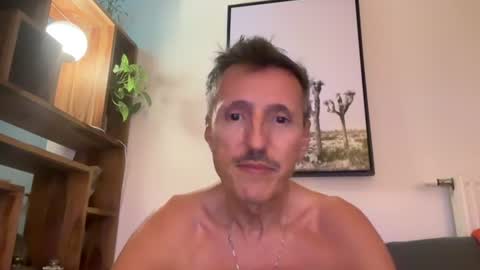 Snapshot of nolo34 chatting on 23, 6, 2026 nolo34 online show from 23, 6, 2026