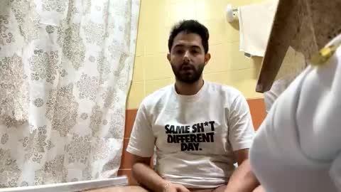 noor771 online show from 5, 11, 2025