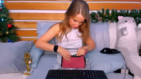 Snapshot of nora_adamss chatting on 29, 12, 2024 Nora online show from 29, 12, 2024