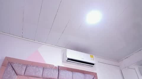 Nora  online show from 10, 1, 2026