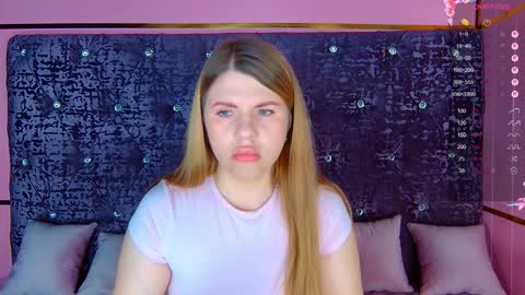 Nora online show from 8, 4, 2026