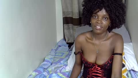 norah_pure online show from 17, 12, 2024