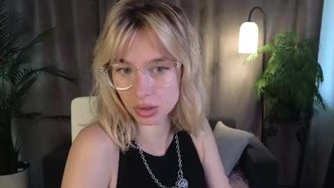 Nora online show from 10, 7, 2026