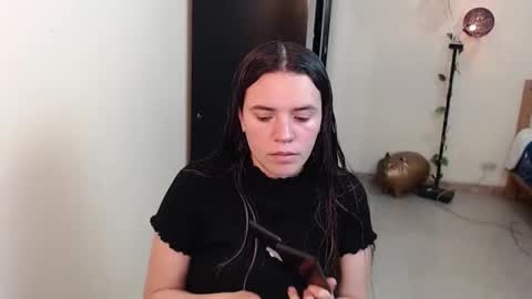 Snapshot of noreen_ chatting on 20, 12, 2024 noreen_ online show from 20, 12, 2024