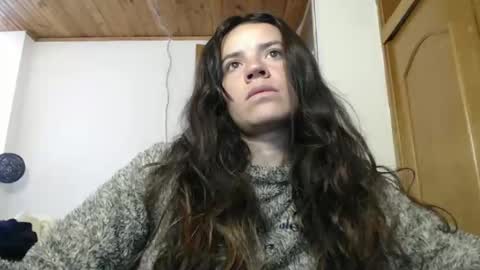 Snapshot of noreen_ chatting on 9, 11, 2025 noreen_ online show from 9, 11, 2025