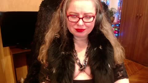 Snapshot of norma_gin chatting on 28, 12, 2024 miss Tress online show from 28, 12, 2024