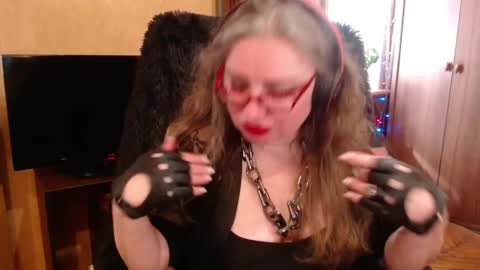 Snapshot of norma_gin chatting on 9, 3, 2025 miss Tress online show from 9, 3, 2025