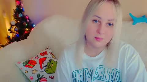 Snapshot of not_nakedcat chatting on 23, 12, 2024 hi glad to chat online show from 23, 12, 2024