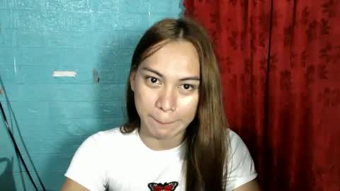 kiss me online show from 13, 2, 2025