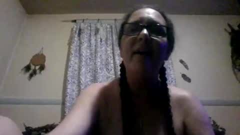 nothingbutthongs online show from 26, 11, 2025