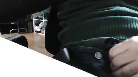 Snapshot of noux69 chatting on 19, 12, 2024 noux69 online show from 19, 12, 2024