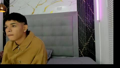 Snapshot of nova_mitchell chatting on 26, 7, 2026 NOVA online show from 26, 7, 2026