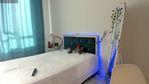 Nova online show from 22, 9, 2025