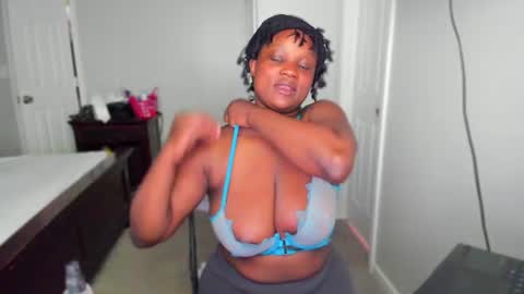 Snapshot of novacandy chatting on 29, 6, 2026 Nova online show from 29, 6, 2026