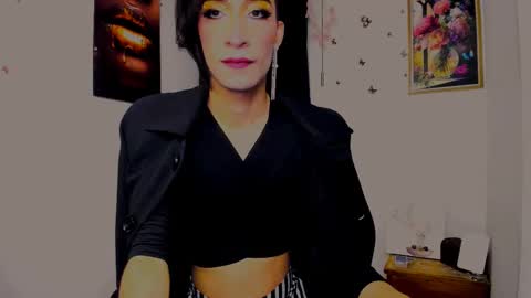 Snapshot of novanyx11 chatting on 22, 2, 2025 Nova... online show from 22, 2, 2025