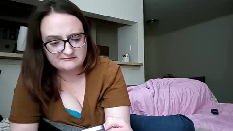 Snapshot of novarose233609 chatting on 22, 1, 2025 novarose233609 online show from 22, 1, 2025