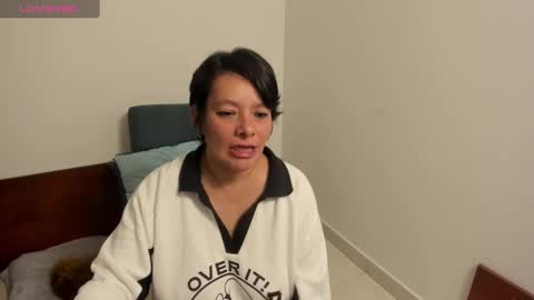 nuit_rose online show from 8, 1, 2025