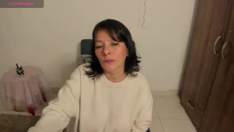 Snapshot of nuit_rose chatting on 18, 4, 2026 nuit_rose online show from 18, 4, 2026