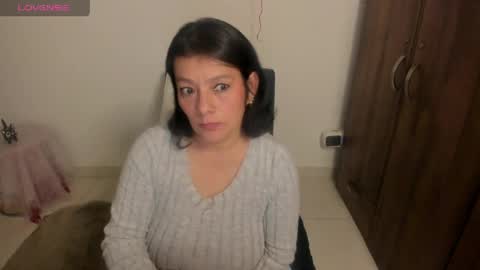Snapshot of nuit_rose chatting on 21, 4, 2026 nuit_rose online show from 21, 4, 2026