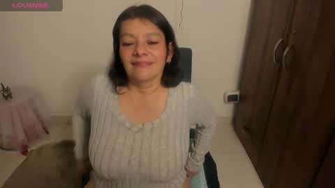 Snapshot of nuit_rose chatting on 21, 4, 2026 nuit_rose online show from 21, 4, 2026