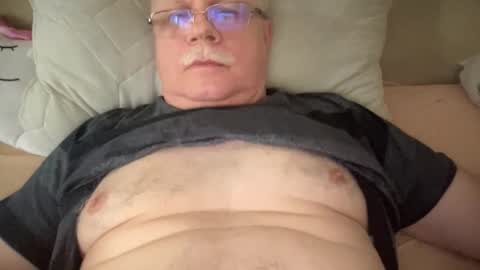 nukiss online show from 18, 11, 2025