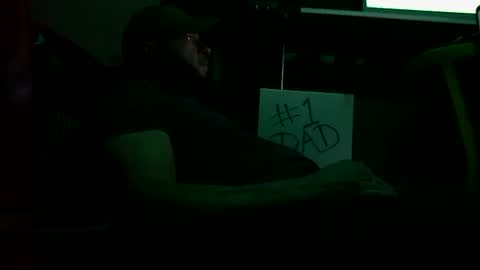 Awwwww Hey Sweetie Pies. Welcome To The Sweetie Pie Lounge. Enjoy The Dad-Cast. SweetCorny Fun-loving Dad Talk. online show from 12, 11, 2025