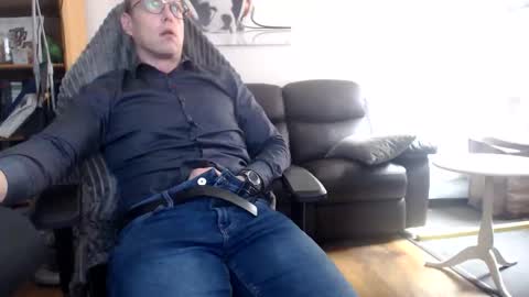 nursefan online show from 17, 10, 2025