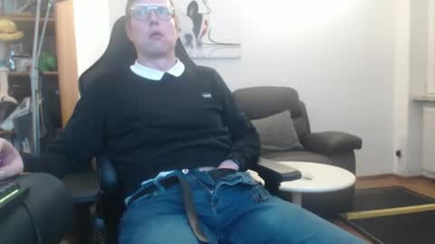 nursefan online show from 6, 1, 2026