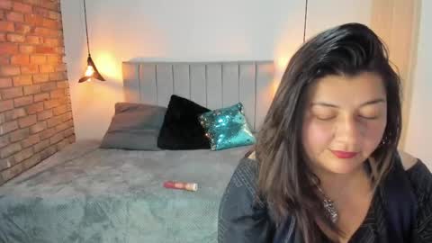 Snapshot of nury_fox chatting on 11, 4, 2026 NURY FOX online show from 11, 4, 2026