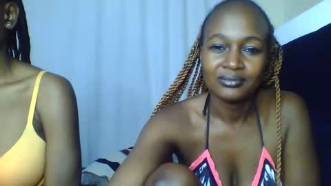 Snapshot of nutgal_ chatting on 17, 4, 2026 nutgal online show from 17, 4, 2026
