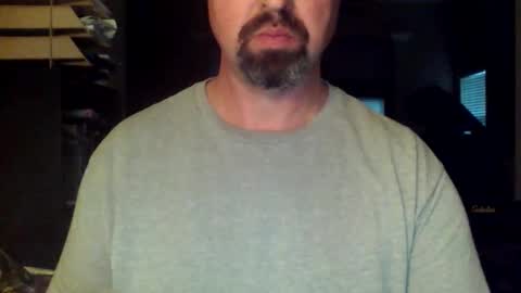 nvrenuff1979 online show from 11, 2, 2026