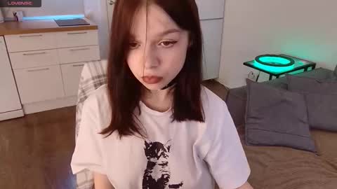 Snapshot of nya_babe chatting on 26, 10, 2025 nya_babe online show from 26, 10, 2025