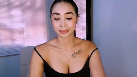 Nycole online show from 16, 2, 2026