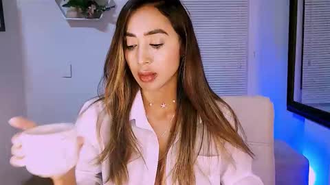 Nycole online show from 23, 3, 2026