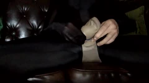 Snapshot of nylon2412 chatting on 11, 9, 2025 nylon2412 online show from 11, 9, 2025