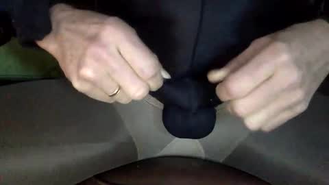 Snapshot of nylon2412 chatting on 30, 10, 2025 nylon2412 online show from 30, 10, 2025